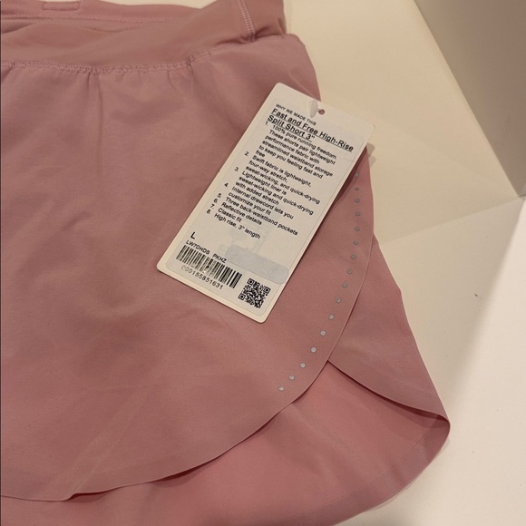 NWT Lululemon Fast & Free High-Rise Split Short 3” Size L PinK - Picture 2 of 7